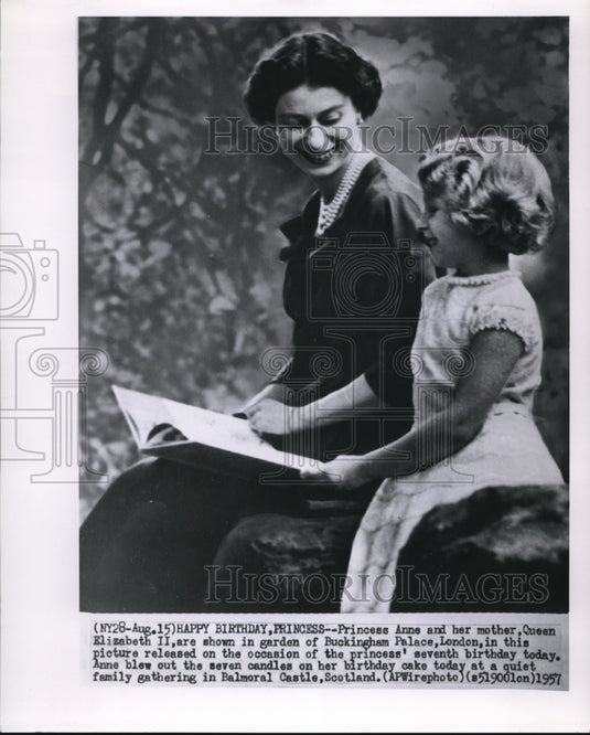 1957 England Royal Family Princess Anne and Queen Elizabeth - Historic Images