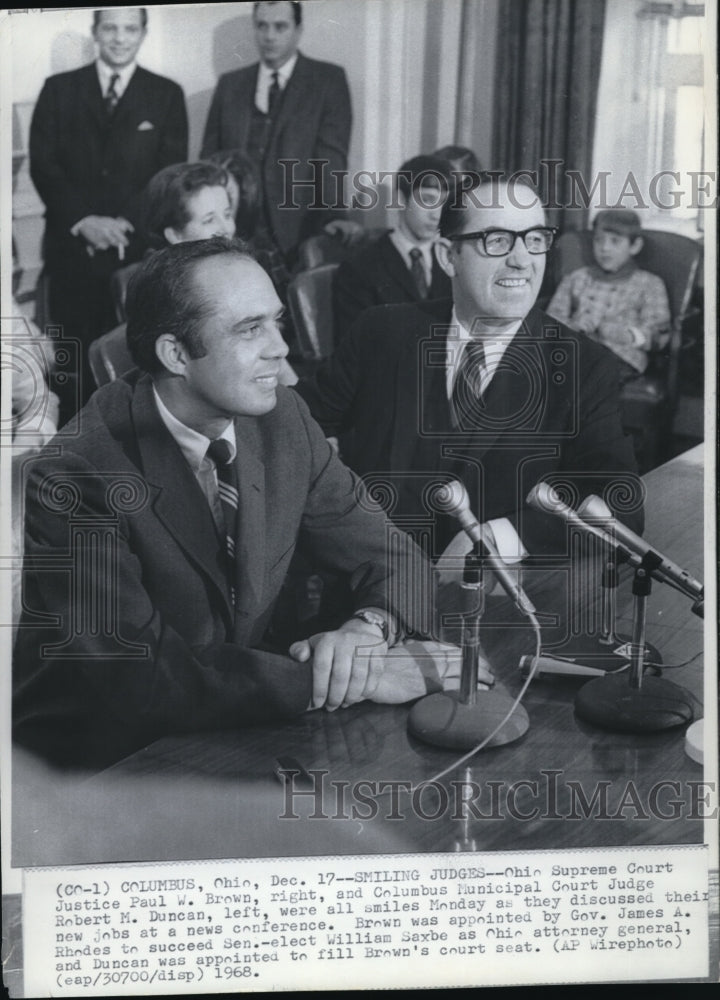 1968 Wire Photo Paul W. Brown of Ohio Supreme Court and Judge Robert Duncan - Historic Images