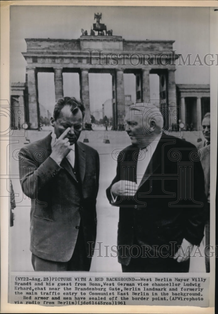 1961 Wire Photo West Berlin Mayor Willy Brandt and his guest from Bonn, German - Historic Images