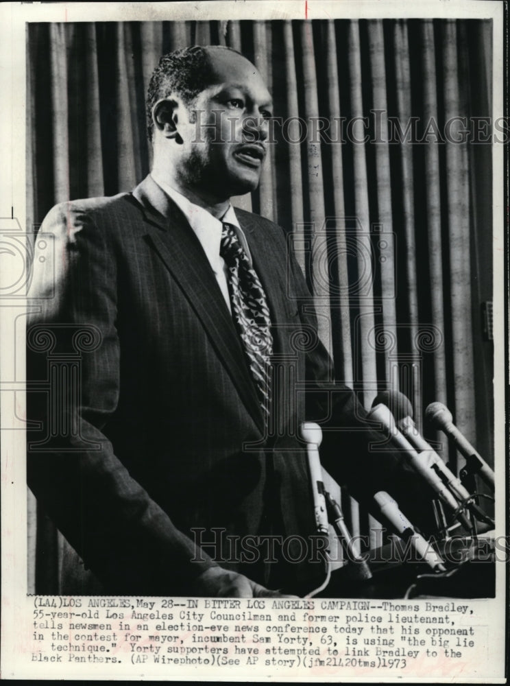 1973 Press Photo Thomas Bradley, councilman and former police lieutenant - Historic Images