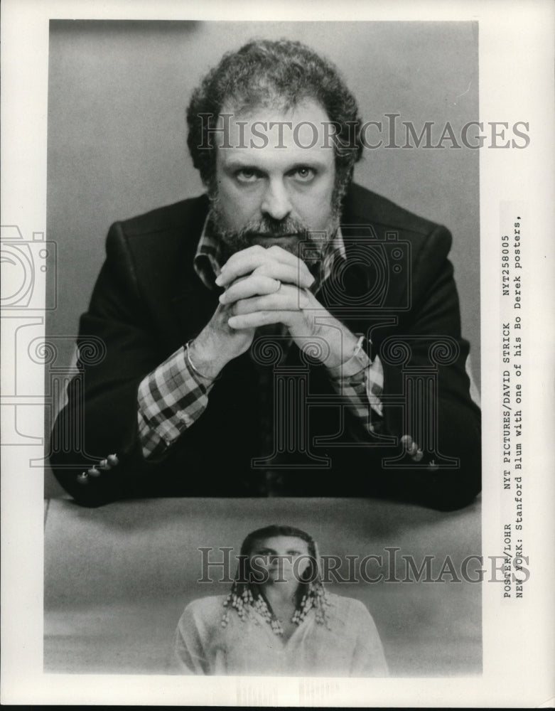 1980 Wire Photo Stanford Blum with one of his Bo Derek posters  - Historic Images