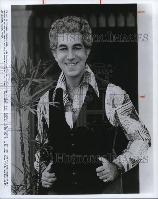 1976 Press Photo Italian rolled collar sport shirt designed by Mr Blackwell - Historic Images