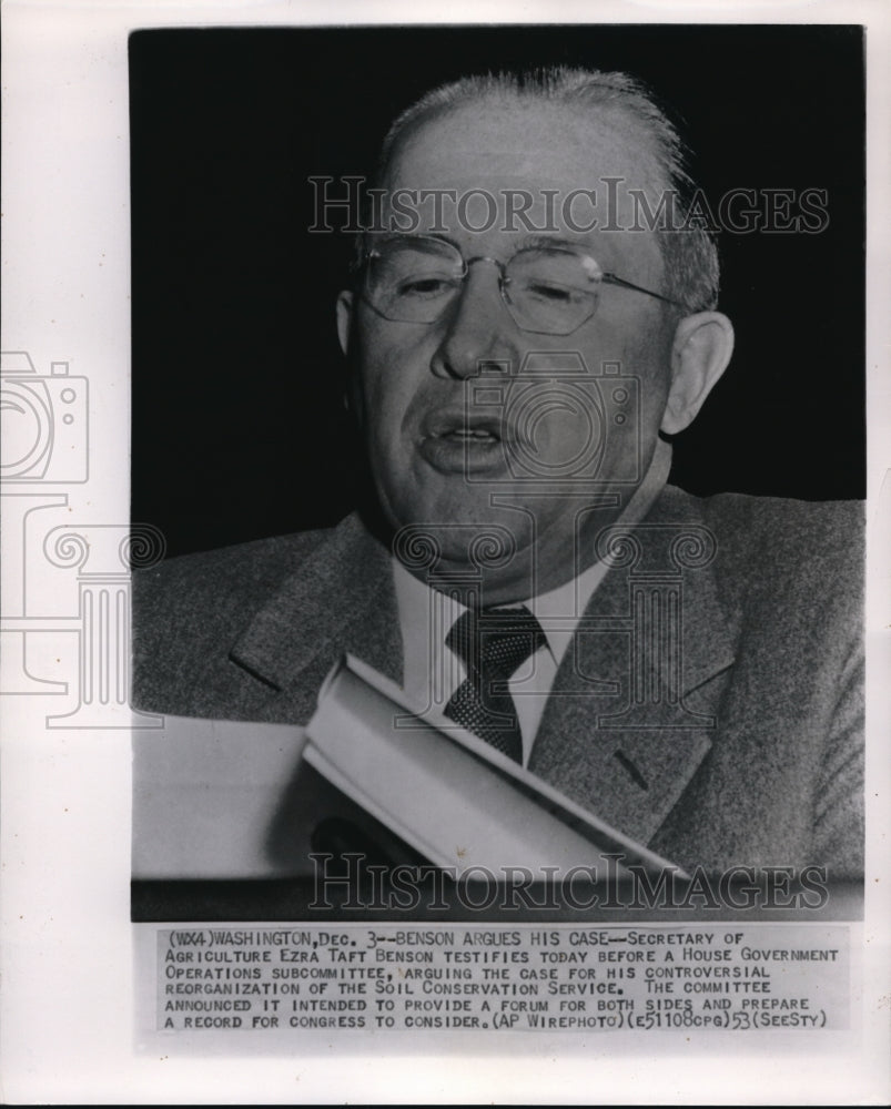 1953 Sec. of Agriculture Ezra T.Benson Argues His Case - Historic Images