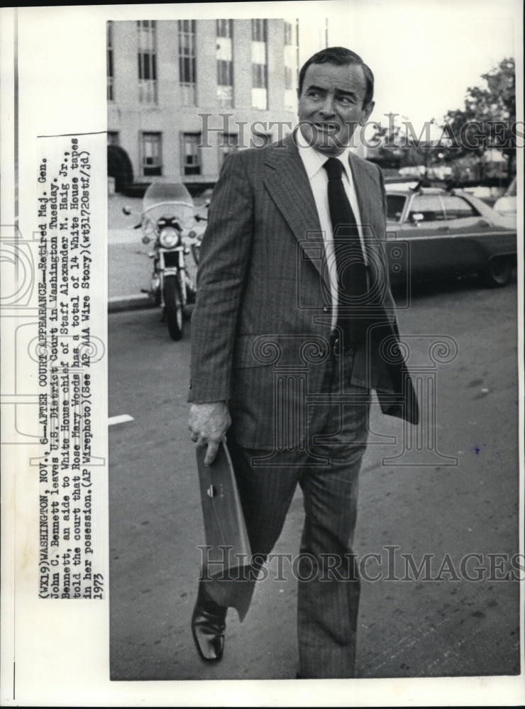 1973 Wire Photo Maj. Gen John C. Benner leaves U.S Dist. Coust of Washington. - Historic Images