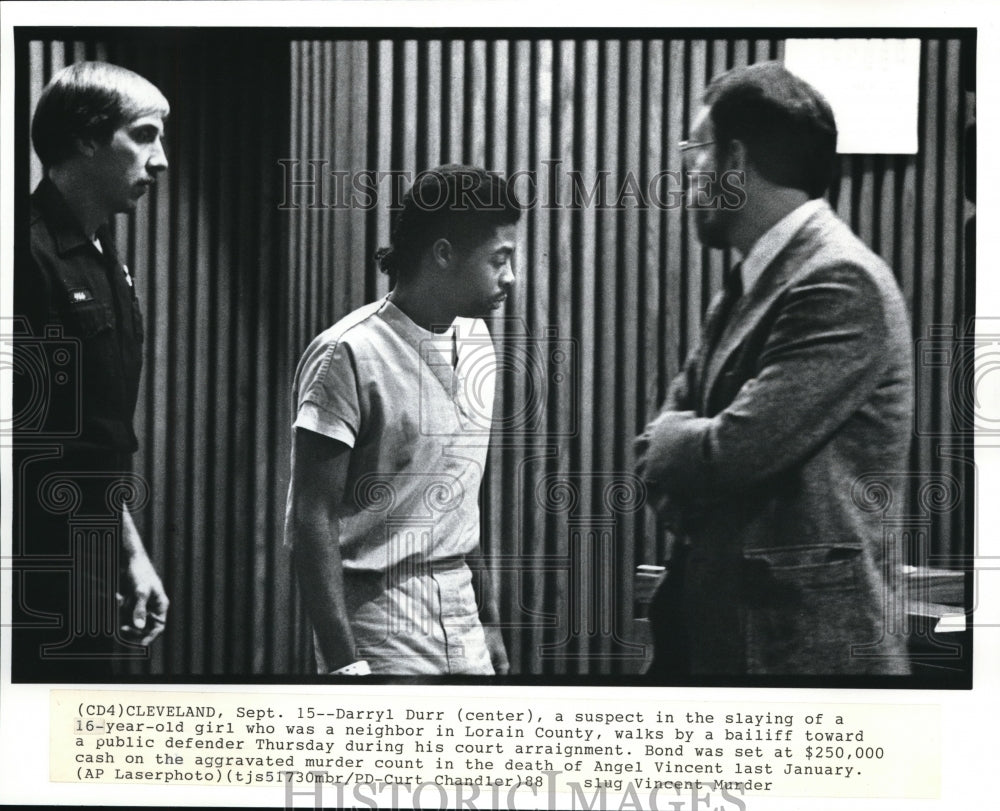 1988 Press Photo Darryl Durr, slaying suspect during his trial arraignment - Historic Images