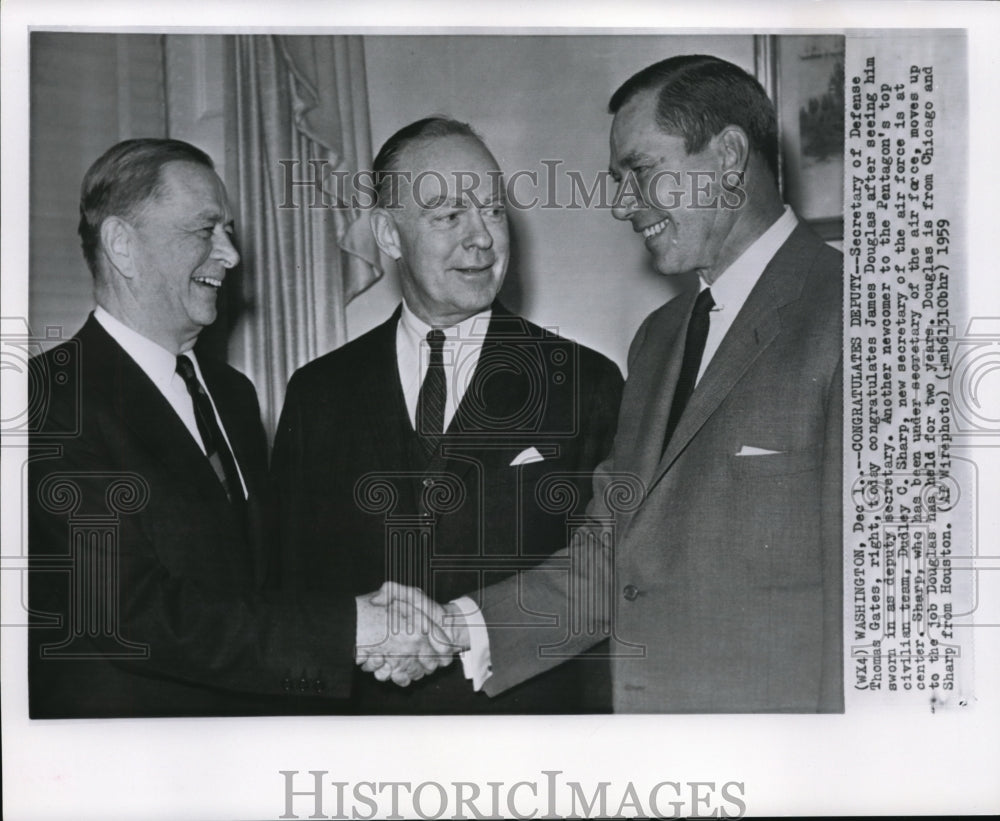 1959 Wire Photo Secretary of Defense Thomas Gates congratulates James Douglas - Historic Images