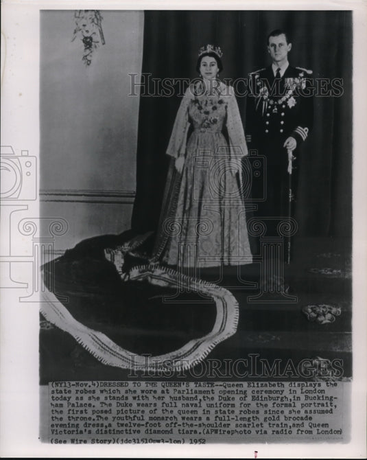 1952 Press Photo Queen Elizabeth & the Duke of Edinburgh formal portrait-Historic Images