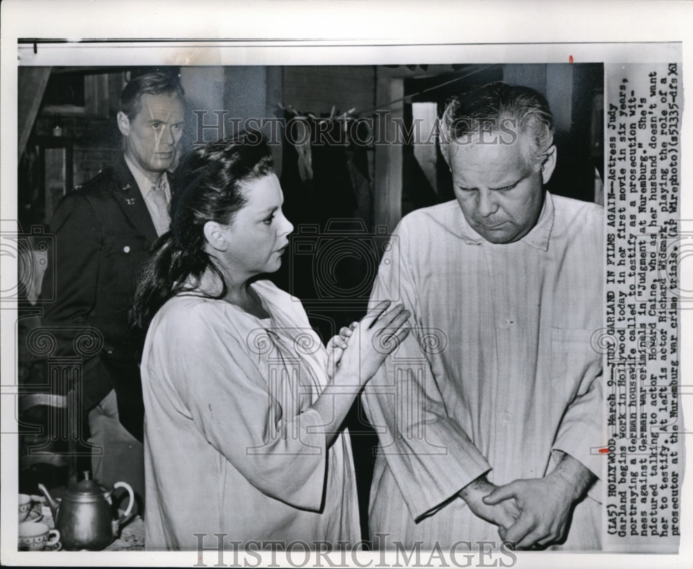 1961 Press Photo  Actress Judy Garland works in Judgement at Nuremberg - Historic Images