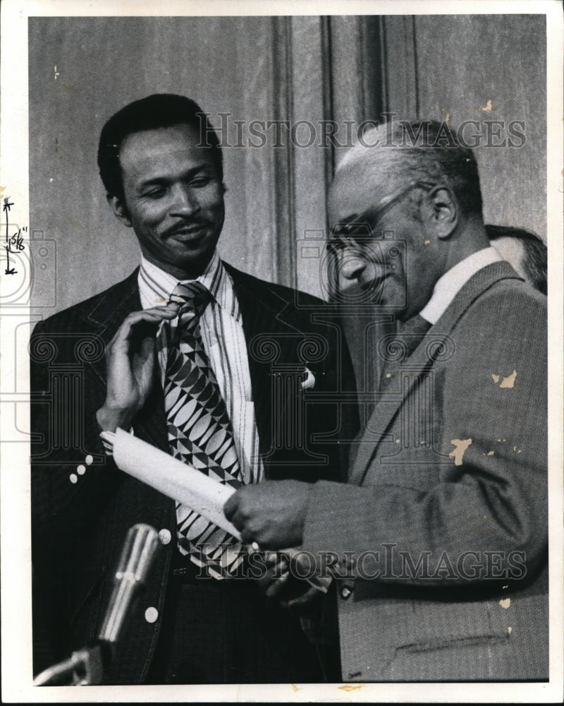 1973 Wire Photo George L. Forbes sworn in as the new Pres. of the Cleveland-Historic Images