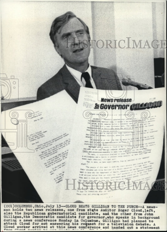 1970 Press Photo The newspapers by Cloud and Gilligan, both political candidat - Historic Images