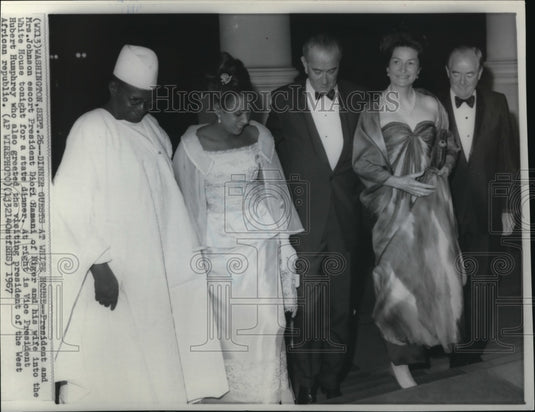 1967 Wire Photo Pres. and Mrs. Diori Homani of Niger with Pres. & Mrs. Johnson - Historic Images