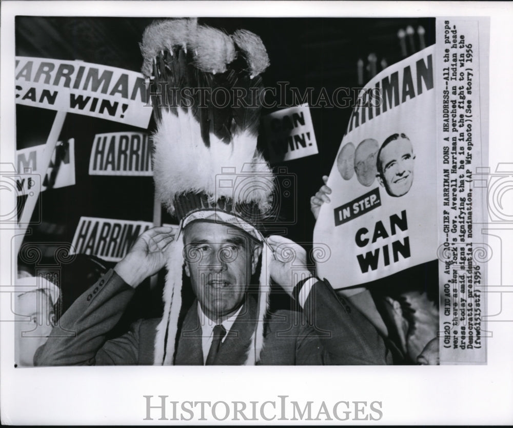 1956 Press Photo New York Governor Averell Harriman  with the Indian head dress - Historic Images