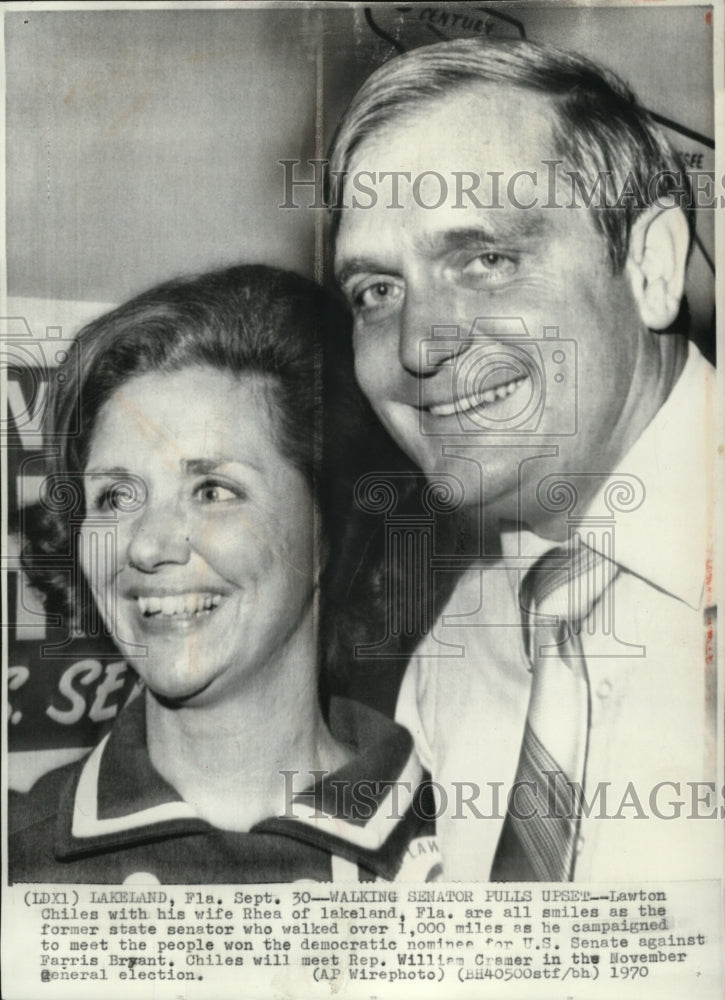 1970 Press Photo Lawton Chilles with his wife Rhea - Historic Images