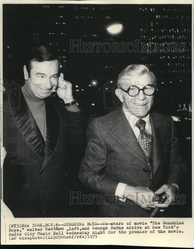 1975 Press Photo The Sunshine Boys, Walter Matthau and George Burns - Historic Images