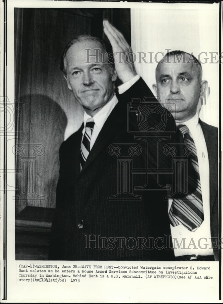 1973 Wire Photo Convicted Watergate conspirator E. Howard Hunt in congress - Historic Images