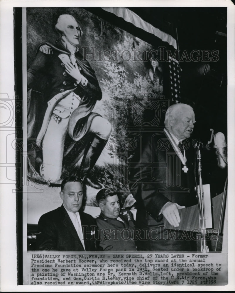 1958 Press Photo Former President Herbert Hoover at the annual freedom ceremony - Historic Images