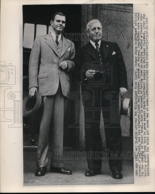 1949 Wire Photo Alger Hiss & Atty Lloyd Paul Stryker at Federal Courthouse-Historic Images