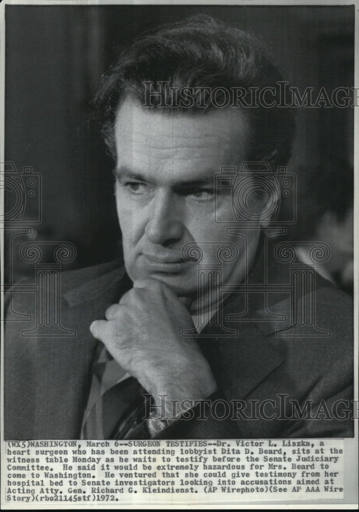 1972 Press Photo Surgeon testifies on the Senate Judiciary Committee - Historic Images