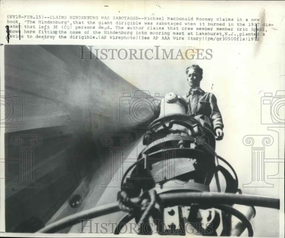 1972 Press Photo Mooney claims Hindenburg was sabotage in the giant dirigible - Historic Images