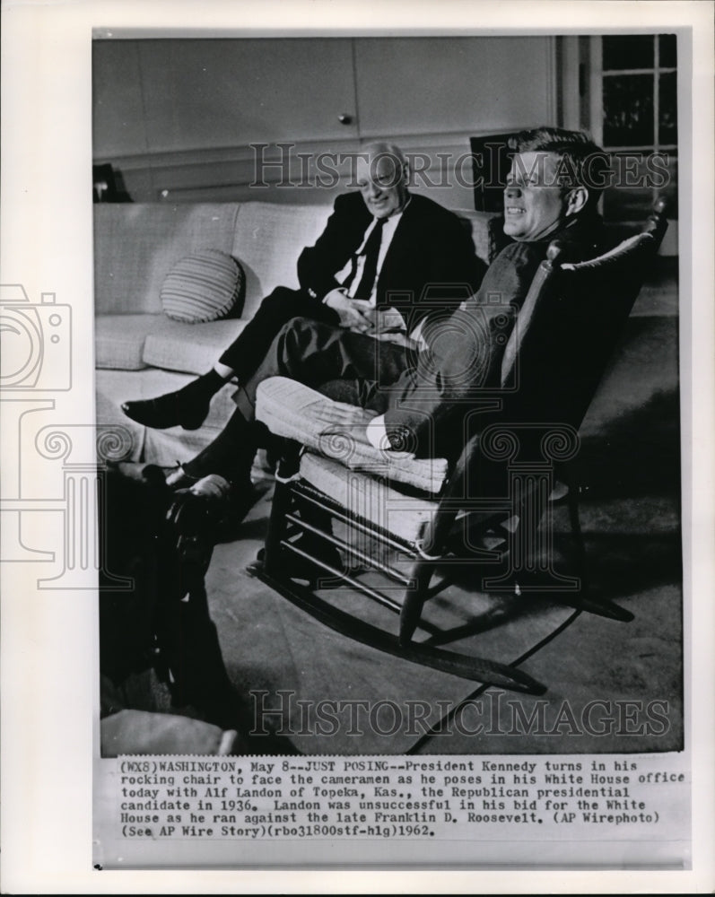 1962 Press Photo President Kennedy  with Alf Landon of Topeka - Historic Images