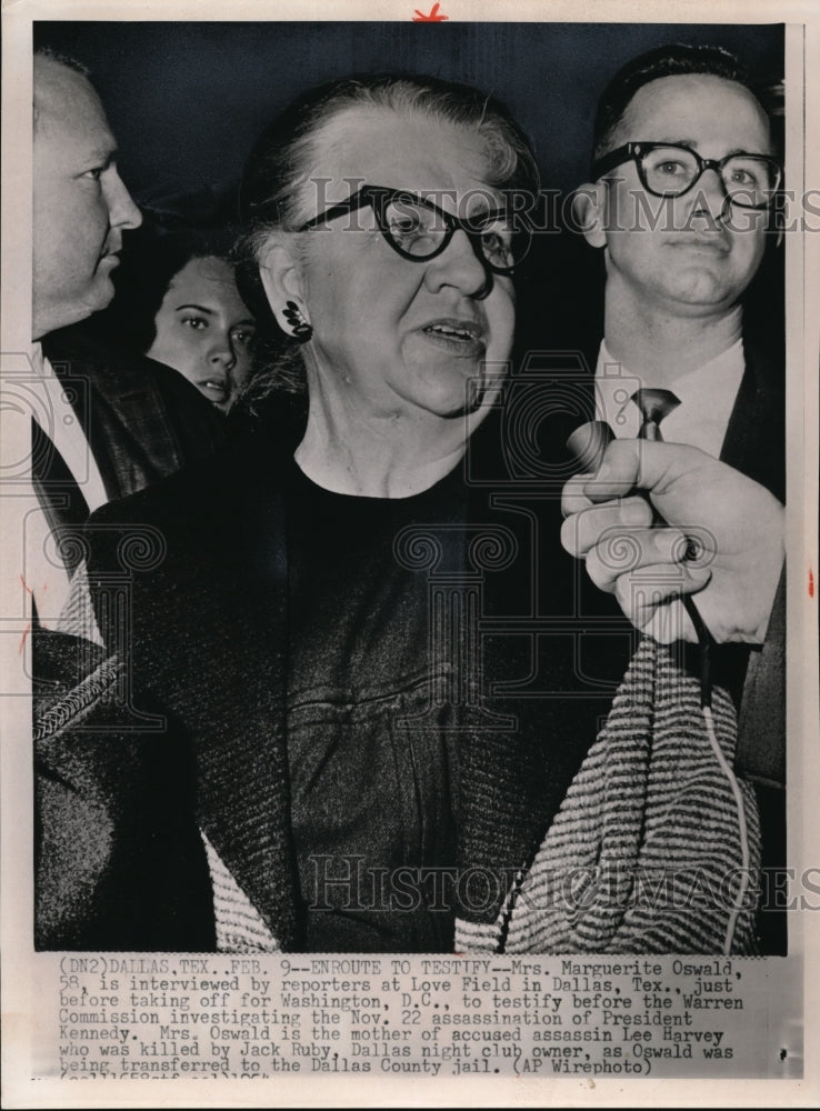 1964 Wire Photo Mrs. M. Oswald Interviewed by Reporters at Love Field in Dallas - Historic Images