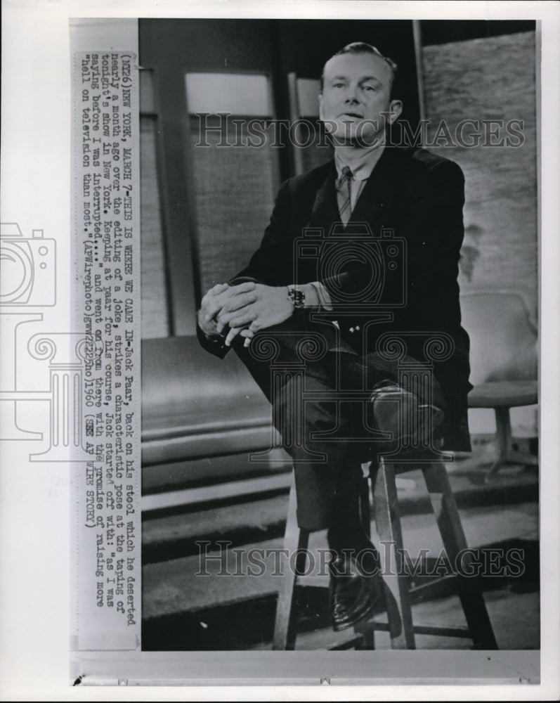 1960 Wire Photo Jack Paar a Characteristic Pose at the Taping of Tonight&#39;s Show - Historic Images