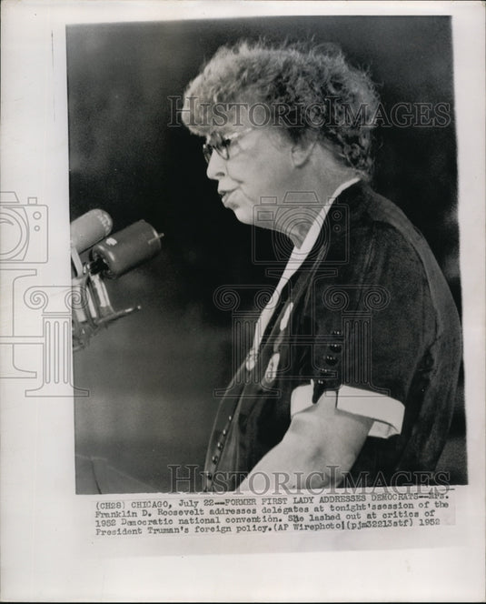 1952 Press Photo Mrs. Franklin D. Roosevelt addresses delegates at tonight's - Historic Images