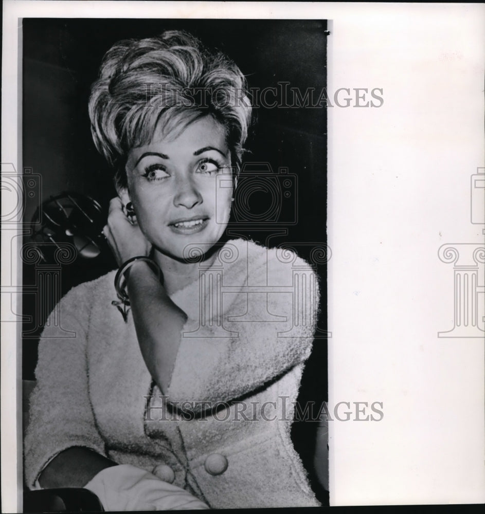 1963 Press Photo Jane Powell wins divorce at Santa Monica, California - Historic Images