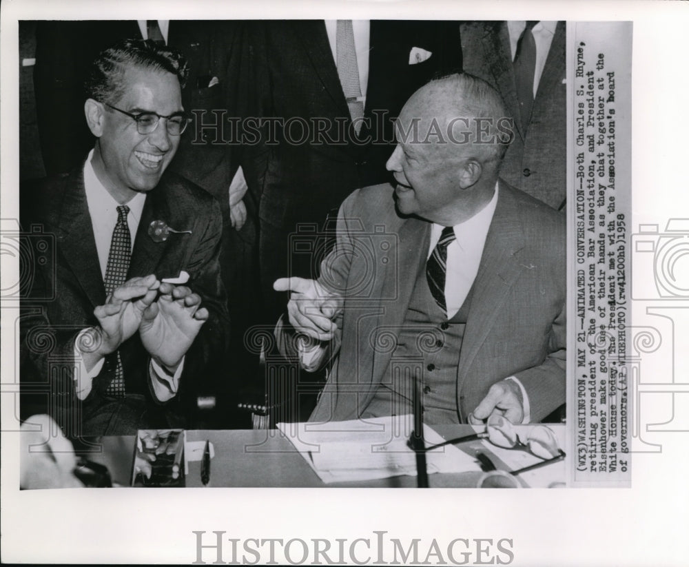 1958 Press Photo Charles Rhyne  with the President Eisenhower - Historic Images