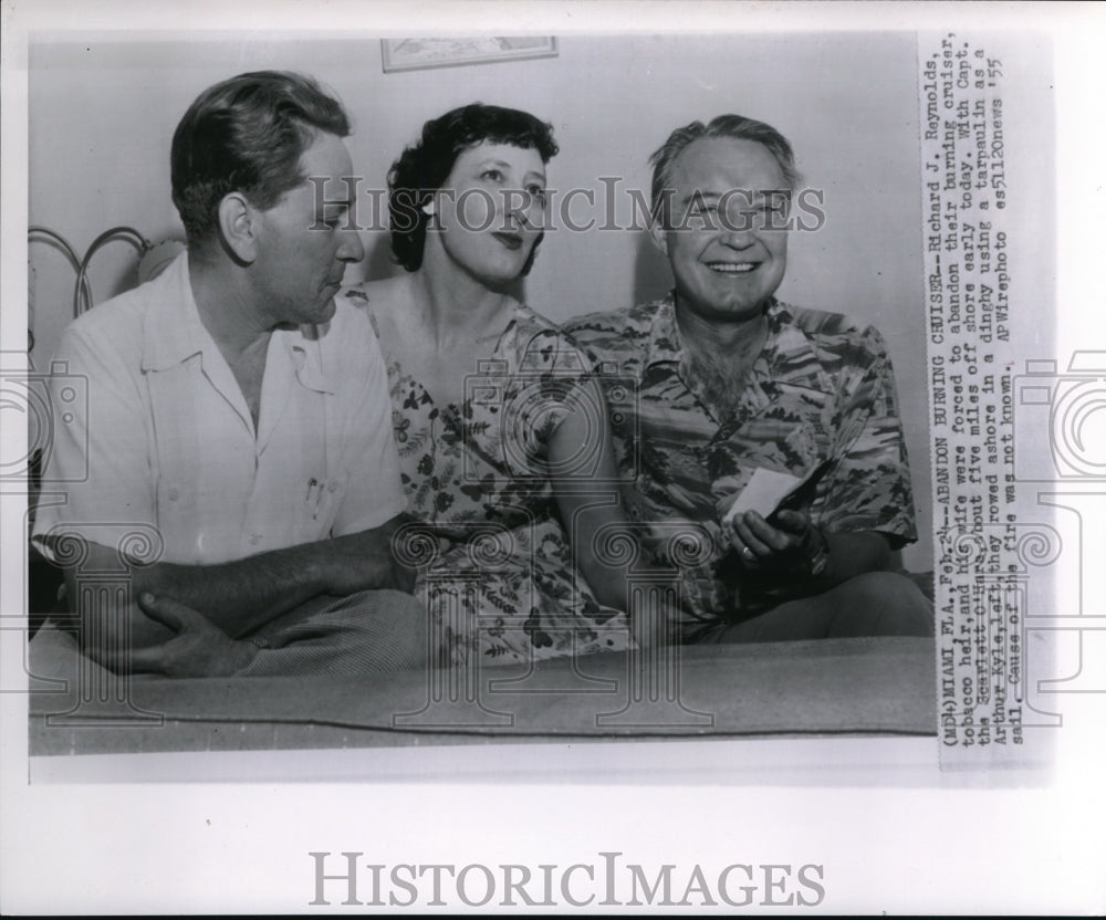 1955 Richard Reynolds, tobacco heir and his wife - Historic Images