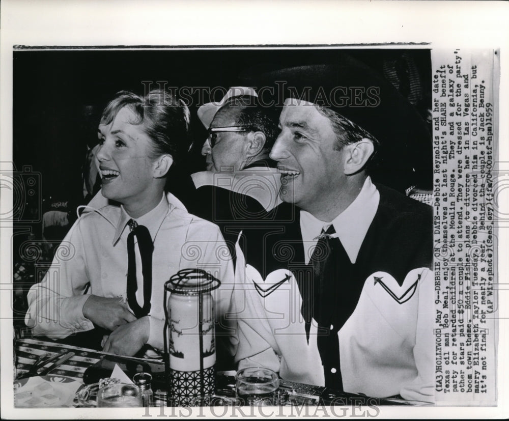 1959 Press Photo Debbie Reynolds and her date, Texas oil man Bob Neal - Historic Images