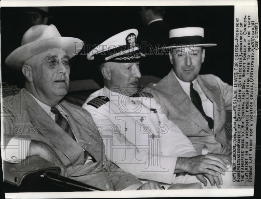 1941 Wire Photo President Roosevelt with Captain Elwin Cutts and Gov. Hurley - Historic Images