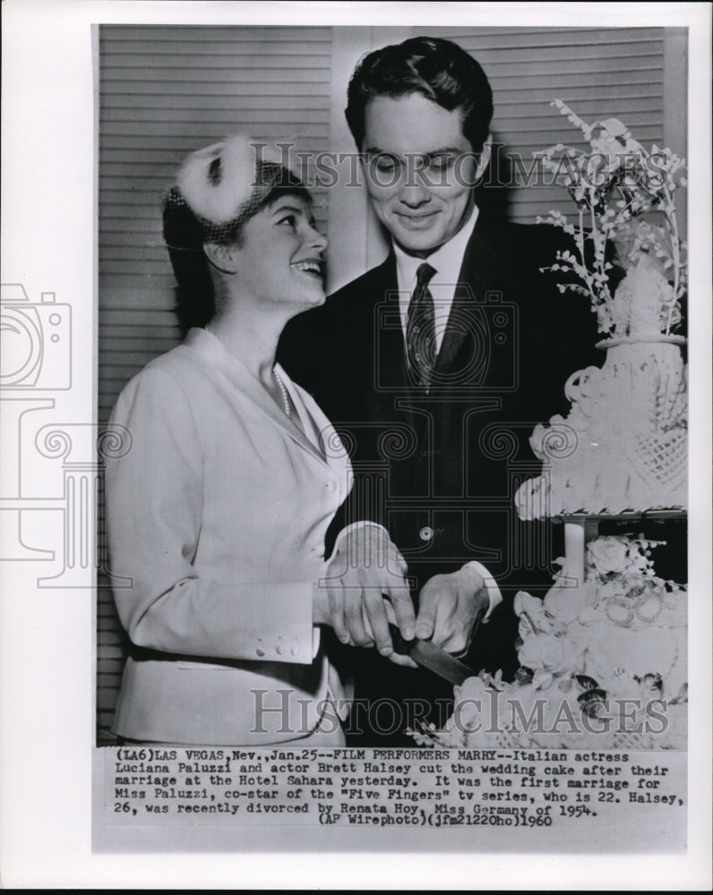 1960 Wire Photo Actress Luciana Paluzzi and Brett Halsey at their wedding - Historic Images