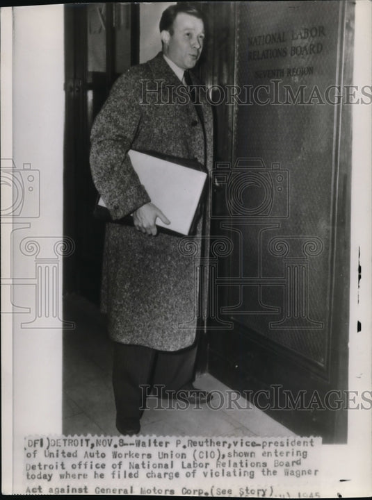 1945 Press Photo Walter P. Reuther, vice president of United Auto Workers Union - Historic Images