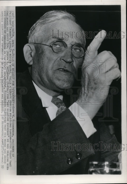 1950 Press Photo Richardson tells of request for evidence to Sen. McCarthy - Historic Images