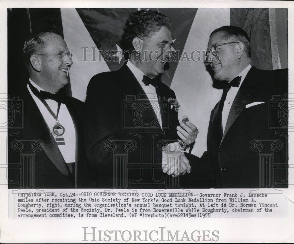 1955 Press Photo Gov Frank J. Lausche receives Good Luck Medallion - Historic Images