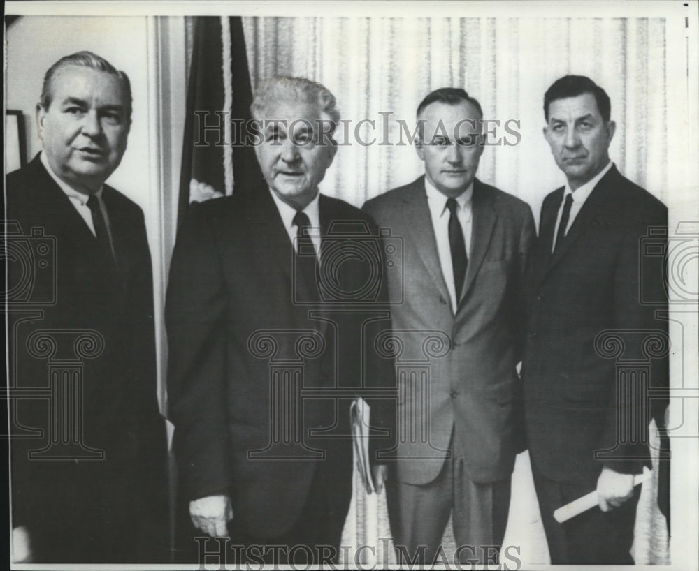 1966 Press Photo Officials in conference of release of Ravenna Arsenal Land - Historic Images