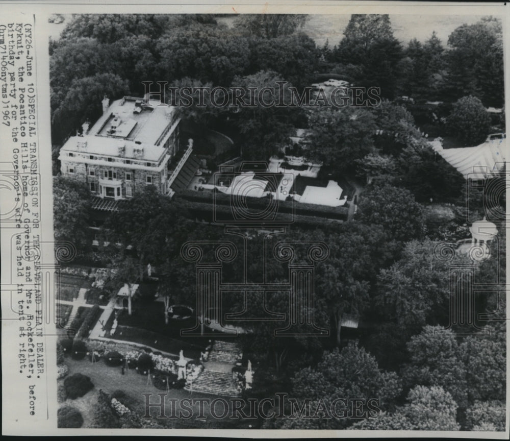 1967 Press Photo The Pocantico Hills home of Governor and Mrs. Rockefeller - Historic Images