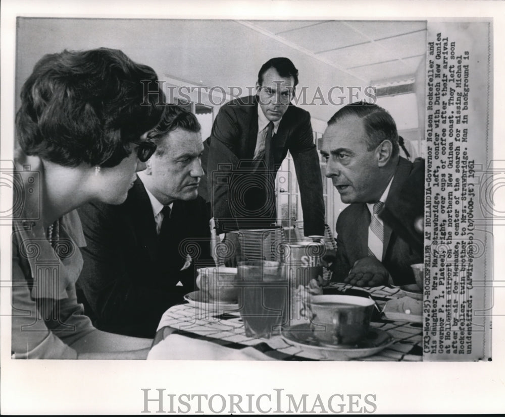 1961 Press Photo Gov. Nelson Rockefeller and his daughter, Mrs. Mary Strawbridge - Historic Images