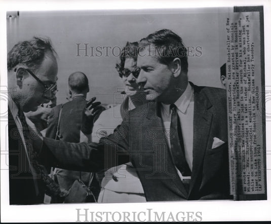 1961 Press Photo Gov. Nelson Rockefeller with daughter, Mrs. Strawbridge - Historic Images