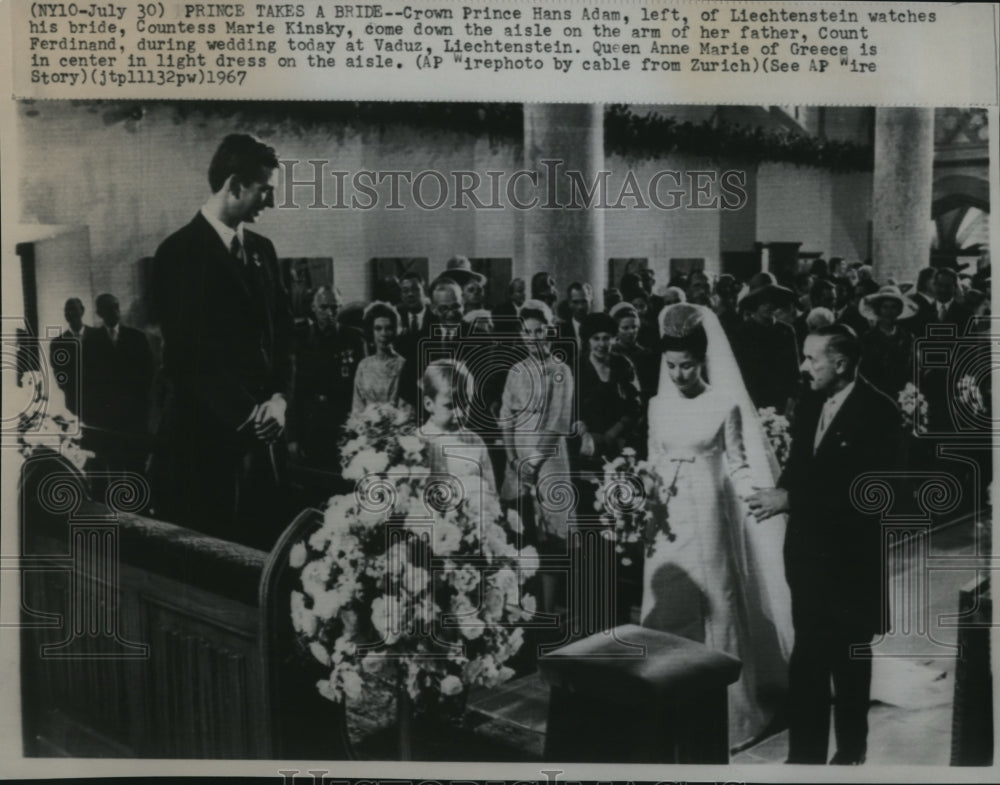 1967 Press Photo Crown Prince Hans Adam with his bride Countess Marie Kinsky - Historic Images