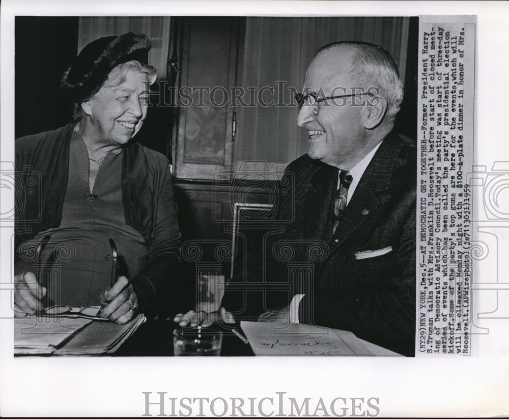 1960 Press Photo Mrs. Eleanor Roosevelt and former President Harry Truman - Historic Images