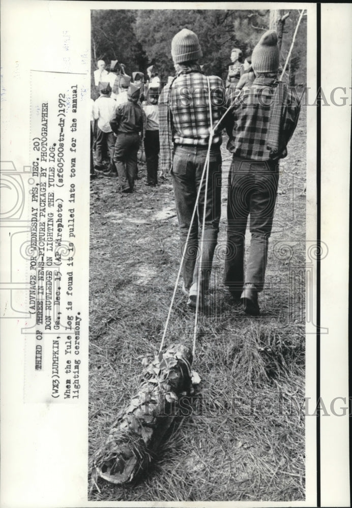 1973 Wire Photo The Yule log for the annual lighting ceremony  - Historic Images