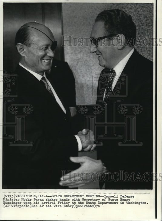 1974 Press Photo Dayan&Kissinger meets at State Department meeting in Washington - Historic Images