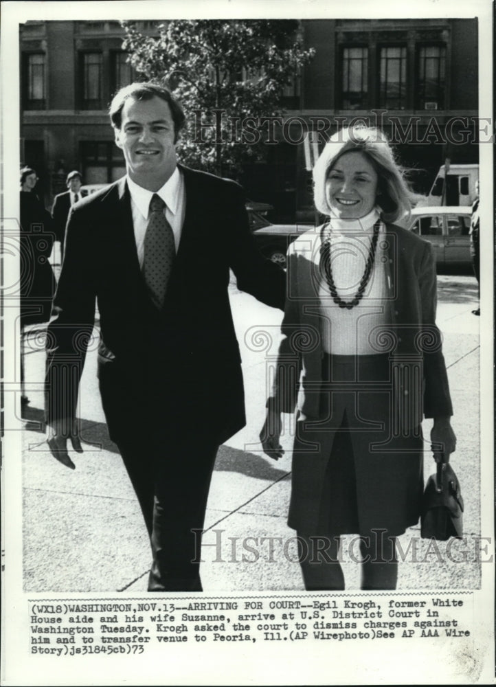 1973 Press Photo Egil Krogh, former White House aide with wife Suzanne - Historic Images