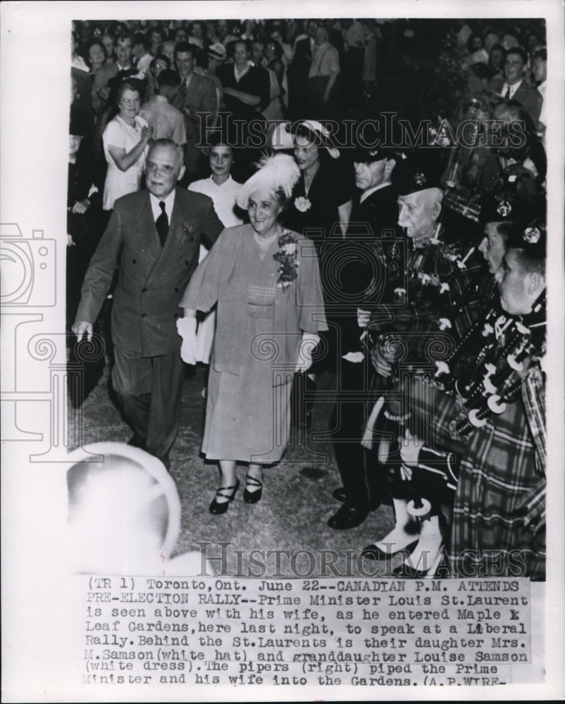 1949 Canada Prime Minister and Mrs. Louis St. Laurent - Historic Images