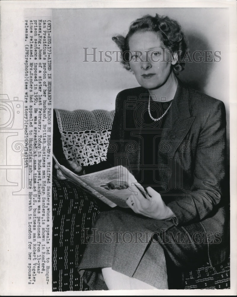 1953 Press Photo Mrs. Winifred Sanders, wife of the British businessma ...
