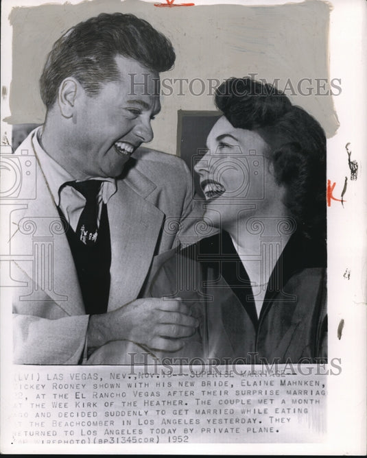 1952 Press Photo Actor Mickey Rooney with his bride, Elaine Mahnken - Historic Images