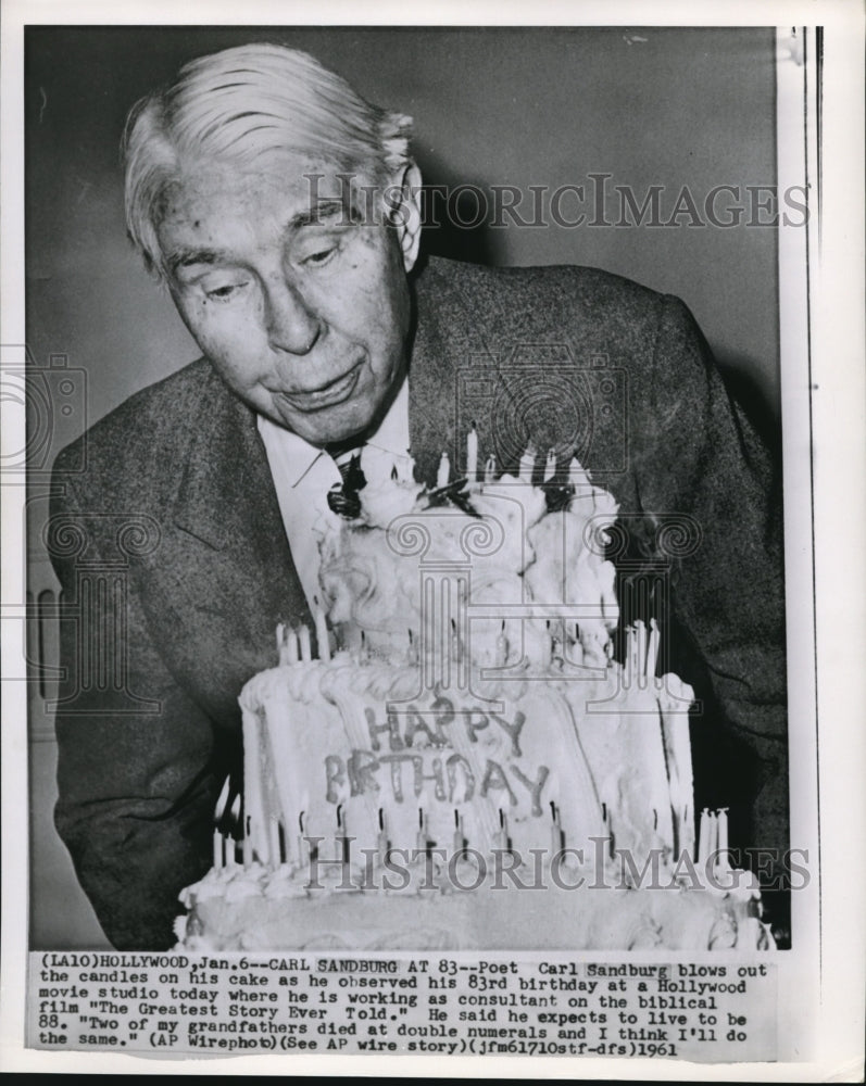 1961 Press Photo Carl Sandburg Blowis Out Candles on His 83rd Birthday - Historic Images