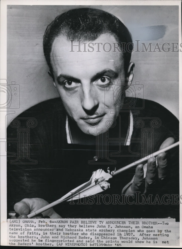 1965 Press Photo Omaha TV announcer John Johnson - Historic Images